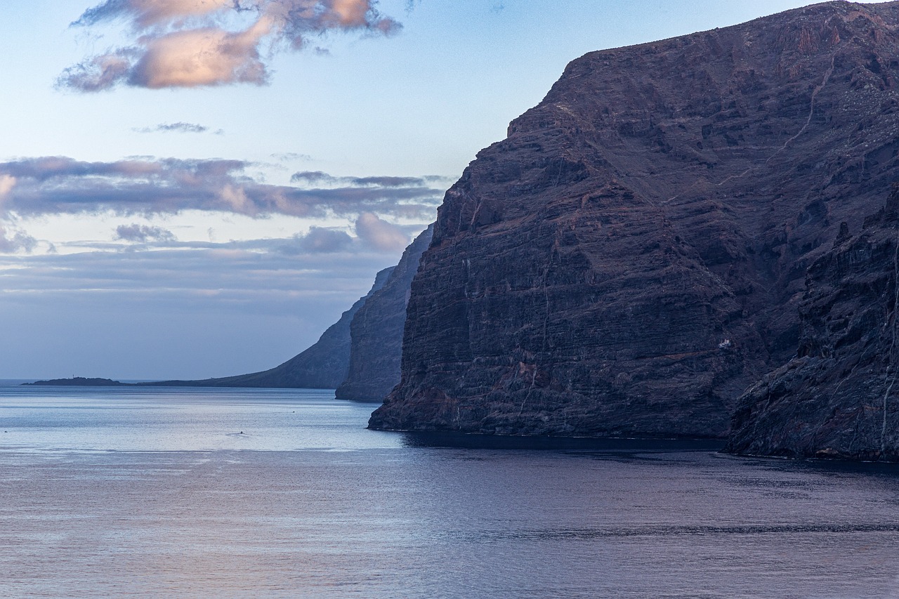 Going Off The Grid on Australia’s Woody Island